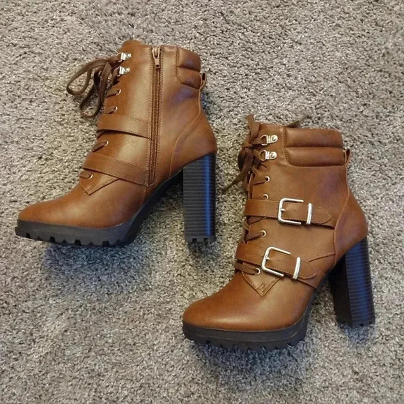 Analisa Block Heel Faux Leather Boots - Picture 2 of 6